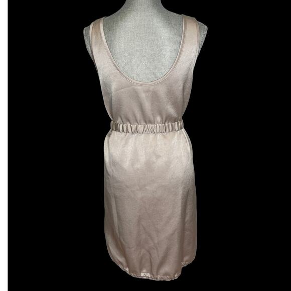 Babaton 1-01 Sleeveless Satin Dress with Belt Size: XSmall - Picture 5 of 10